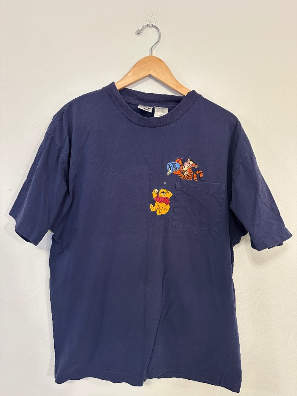 Disney Store Winnie the Pooh Tigger Embroidered Pocket Tee Navy Large